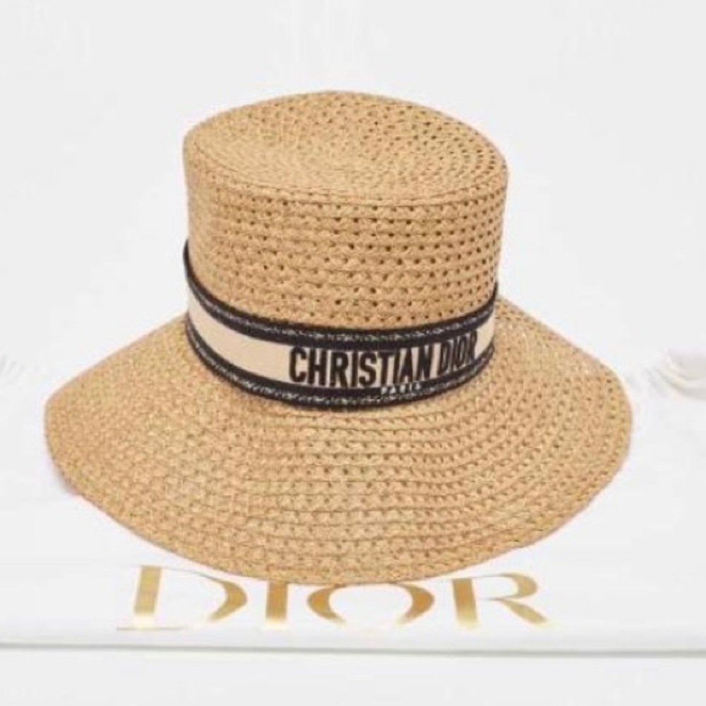 Dior D-Bobby brim hat